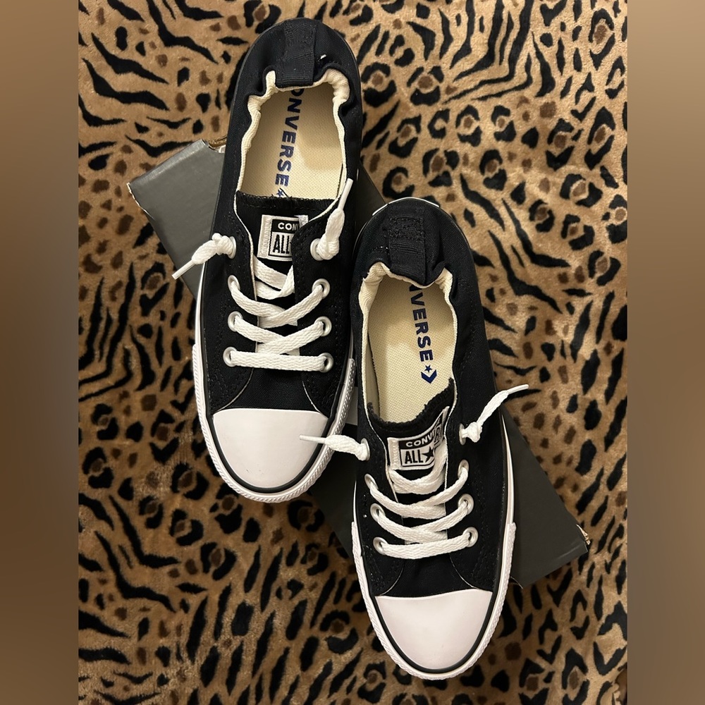 Converse Chuck Taylor Black/White Shoreline slips size: 9W — BRAND NEW IN BOX